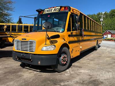 Freightliner B2 Bus Chassis Bus