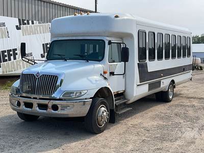 International 3400 Bus