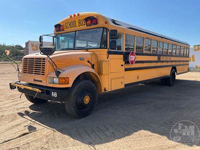 International 3800 Bus