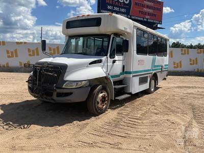 International INTEGRATED HC C BUS Bus