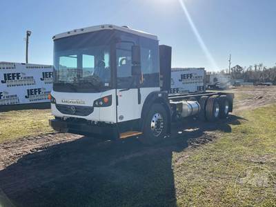 DENNIS EAGLE PROVIEW Cab & Chassis Truck