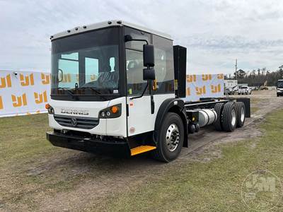 DENNIS EAGLE PROVIEW Cab & Chassis Truck