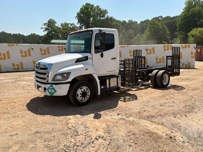 Hino 258 Cab & Chassis Truck