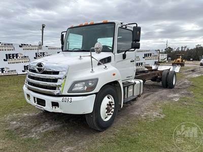 Hino Cab & Chassis Truck