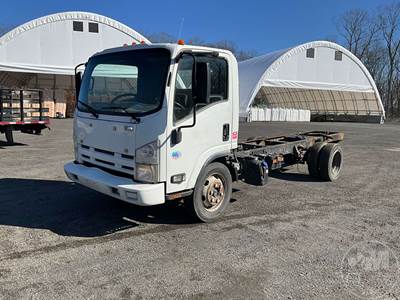 Isuzu NQR/NRR Cab & Chassis Truck