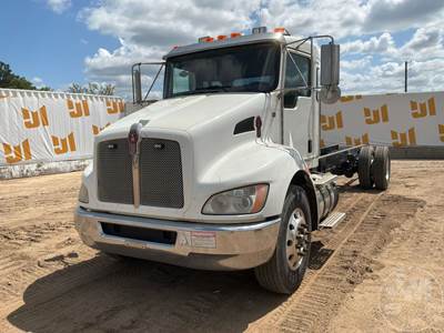Kenworth T3 Series Cab & Chassis Truck