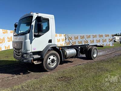 Peterbilt 220 Cab & Chassis Truck