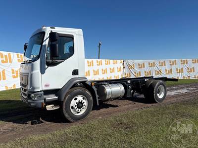 Peterbilt 220 Cab & Chassis Truck