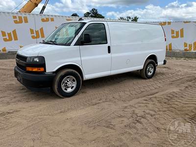 Chevrolet Express 2500 Cargo Van