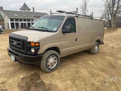 Ford E-250 Cargo Van