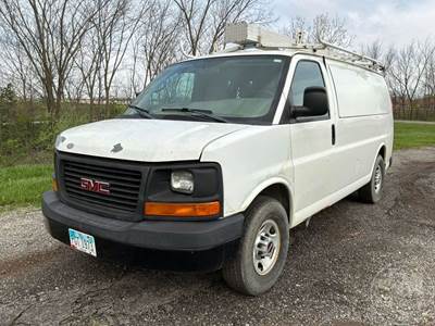 GMC Savana Cargo Van