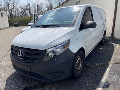Mercedes-Benz Metris Cargo Van
