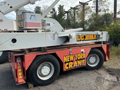 Shuttlelift 5560B Carry Deck Crane
