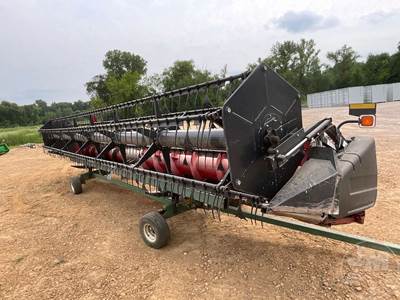 Case IH 1020 Combine Header
