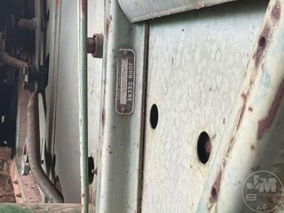 John Deere SIDEHILL 6620 Combine