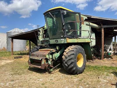 John Deere SIDEHILL 6620 Combine