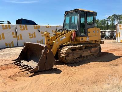 John Deere 655C Crawler Loader