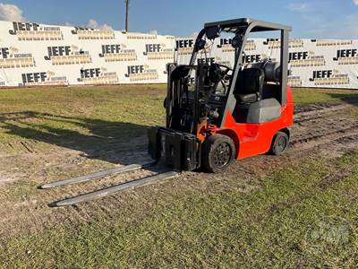 7FGCU25 Cushion Tire Forklift