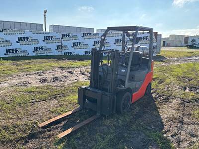 8FGCU25 Cushion Tire Forklift