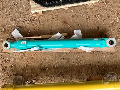 Kobelco G46001C Cylinder