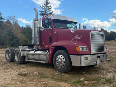 Freightliner Day Cab Truck