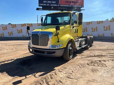 International 8600 Day Cab Truck