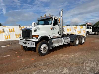 International HX515 Day Cab Truck