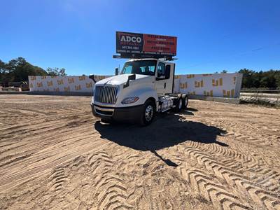 International LT625 Day Cab Truck