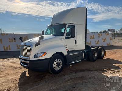 International LT625 Day Cab Truck