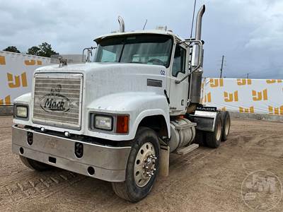 Mack 613 Day Cab Truck