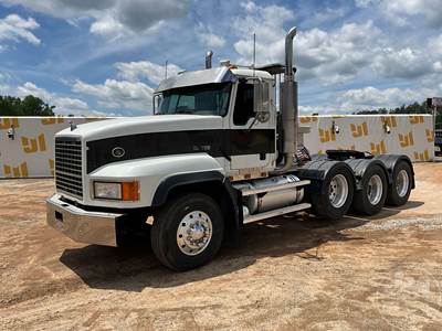 Mack CL Series Day Cab Truck