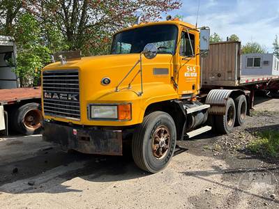 Mack CL Series Day Cab Truck