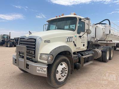 Mack Granite GU713 Day Cab Truck