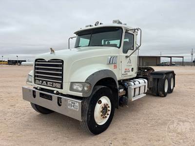 Mack Granite GU713 Salvage Truck