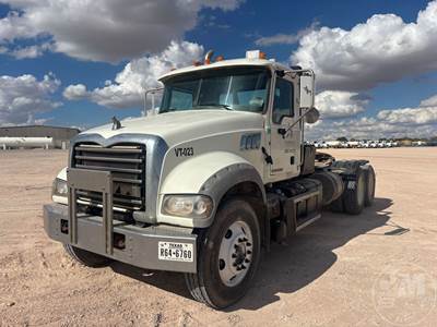 Mack Granite GU713 Day Cab Truck