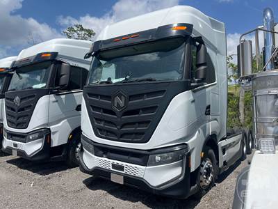 NIKOLA TRE ELECTRIC Day Cab Truck