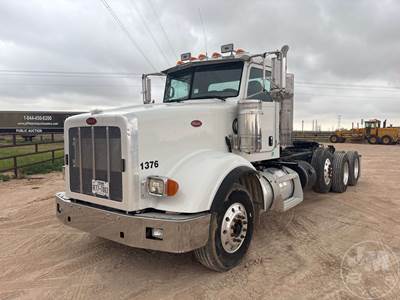Peterbilt 367 Day Cab Truck