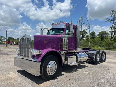 Peterbilt 388 Day Cab Truck