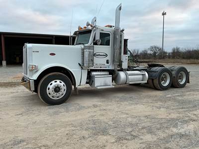 Peterbilt 389 Day Cab Truck