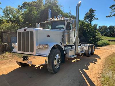 Peterbilt 389 Day Cab Truck