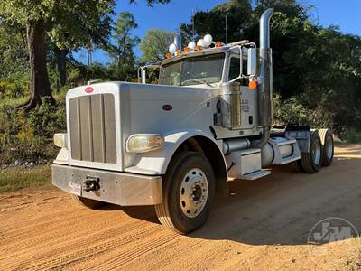 Peterbilt 389 Day Cab Truck