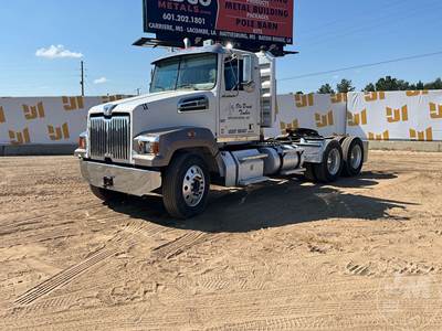 Western Star 4700 Day Cab Truck