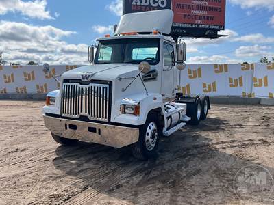 Western Star 4700 Day Cab Truck