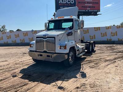 Western Star 4700 Day Cab Truck
