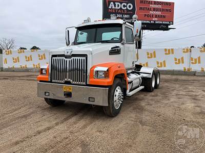 Western Star 4700 Day Cab Truck
