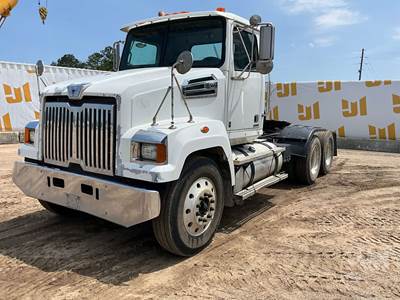 Western Star 4700 Day Cab Truck