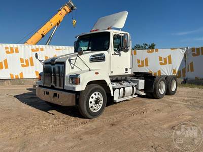 Western Star 4700 Day Cab Truck
