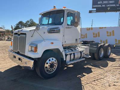 Western Star 4700SF Day Cab Truck