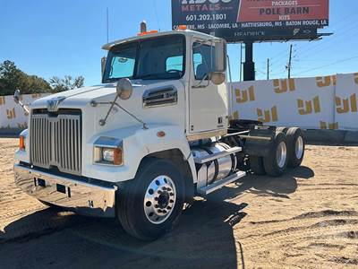 Western Star 4700SF Day Cab Truck
