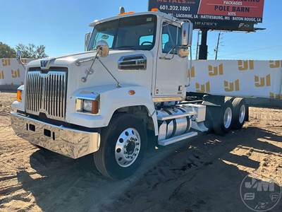 Western Star 4700SF Day Cab Truck